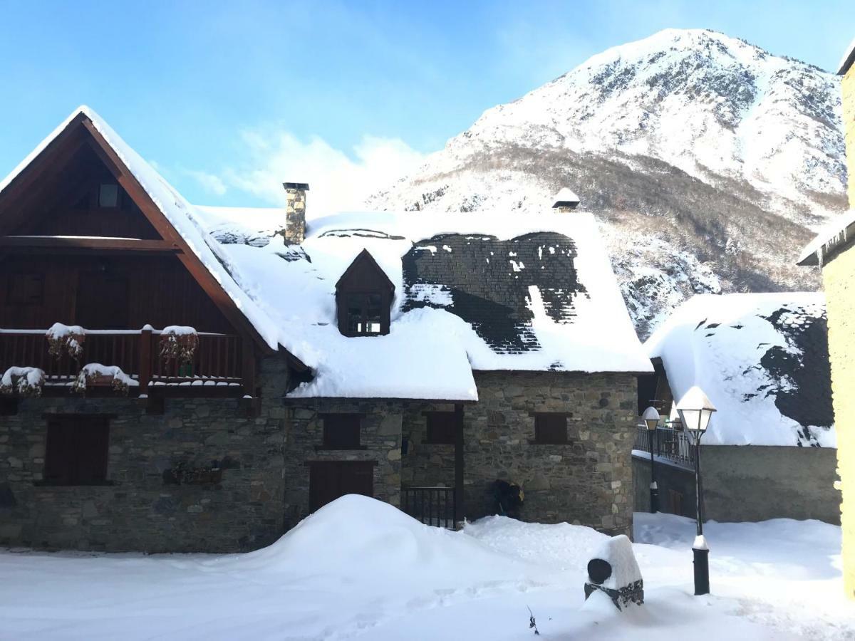 Casa De Piedra Con Encanto En El Bonito Pueblo De Bagergue Villa Dış mekan fotoğraf